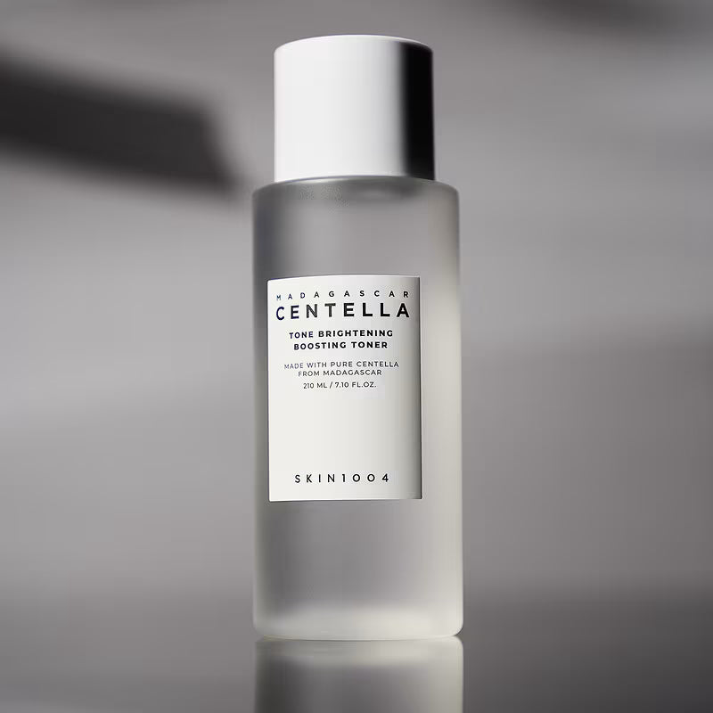 SKIN1004, Madagascar Centella, Tone Brightening Boosting Toner, 7.1 fl oz (210 ml)